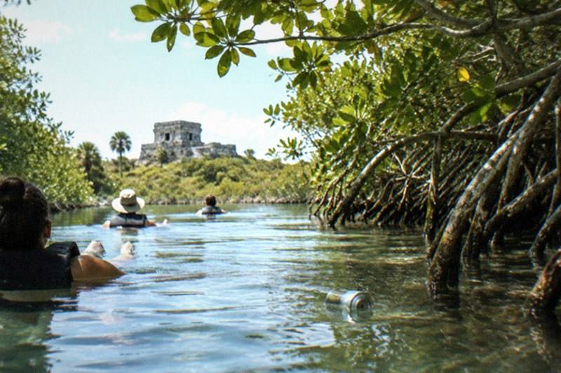 Lazy River Float, Taco Tasting